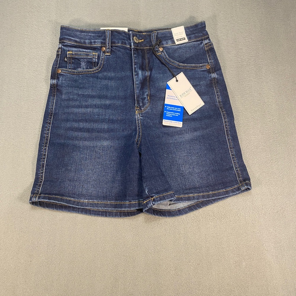 Judy Blue Denim Shorts Womens  M Dark Blue High Waist Moisture Control NWT